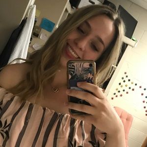 Meet your Posher, Madison